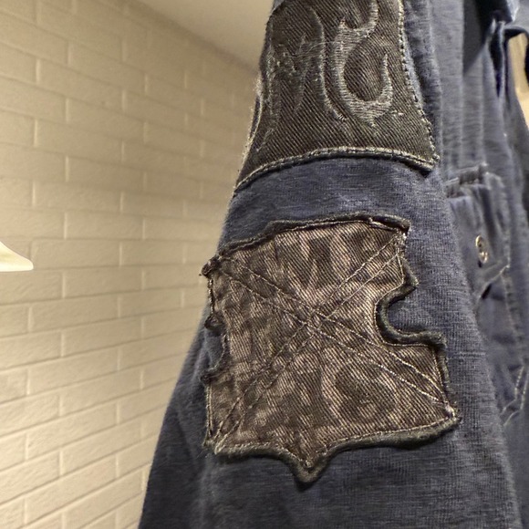 Harley Davidson American Legend XL Navy Blue Polo Shirt Patch Detail - Picture 5 of 5